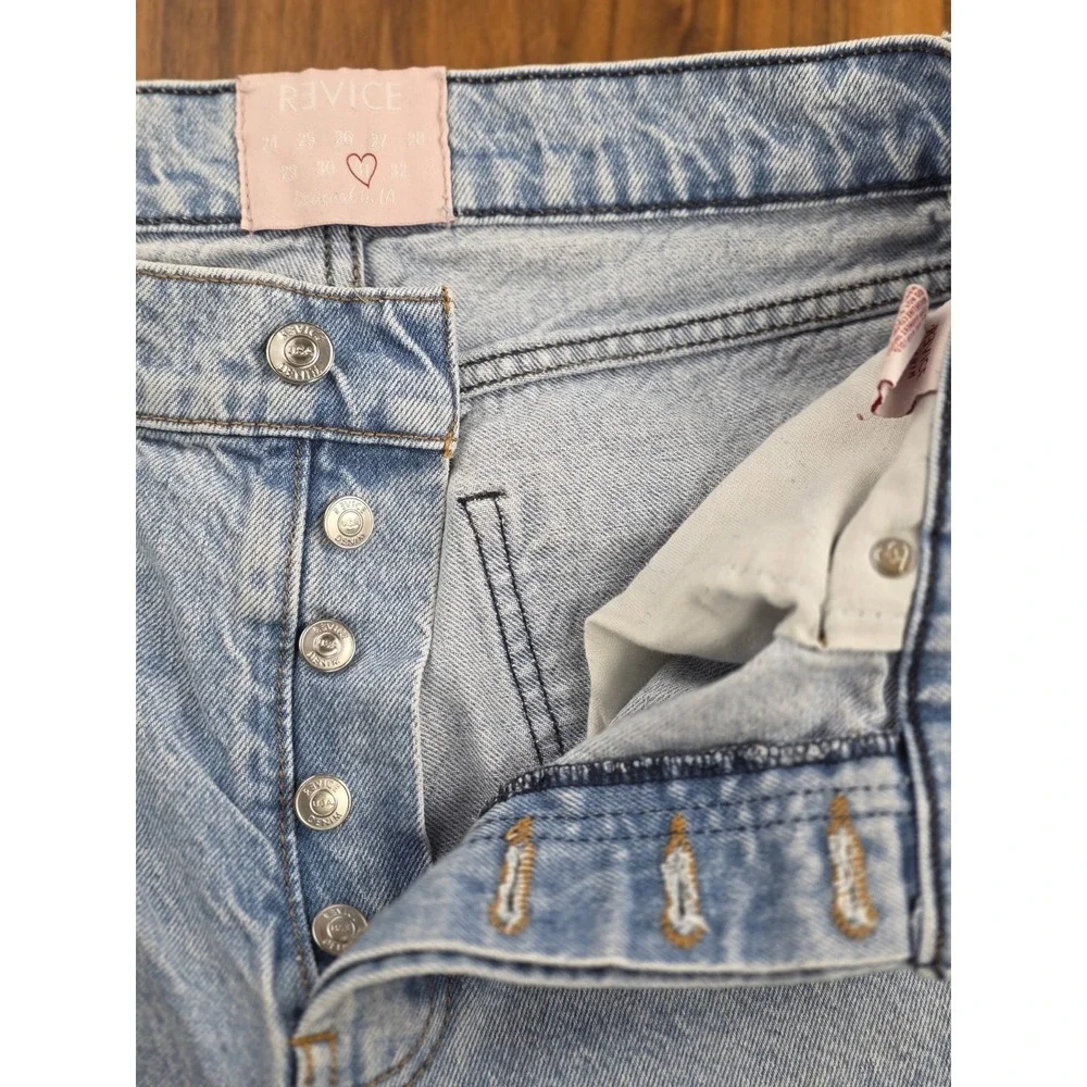 Revice Denim Jeans Womens Size 31 Light Wash Button Fly Relaxed Fit Retro (107)